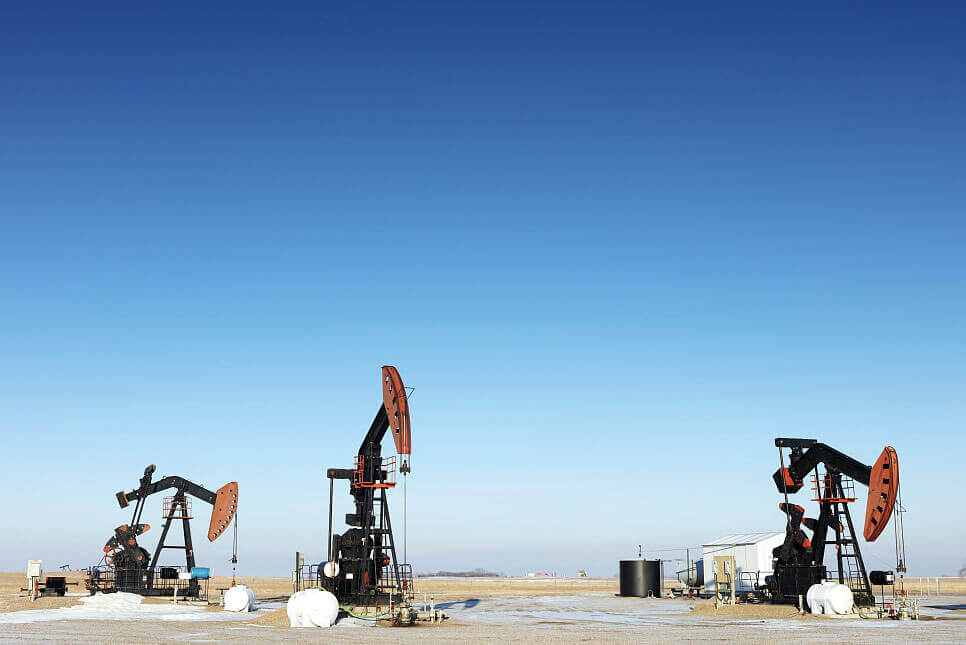 Application of chelating agent in oilfield chemistry